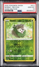 2020 POKEMON SWORD & SHIELD VIVID VOLTAGE #017 SKIDDO-REVERSE FOIL PSA 10 - Image 2